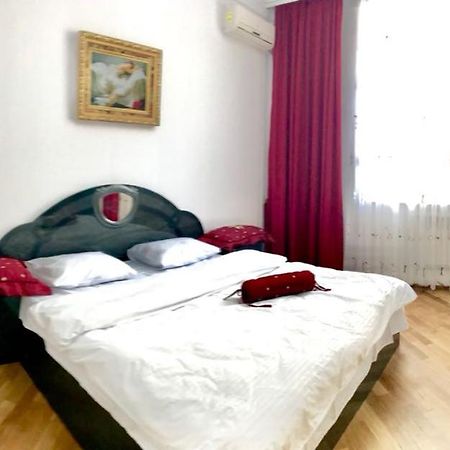 Calm Center Of Baku Apartment Екстериор снимка