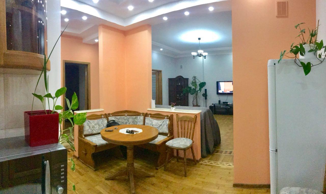 Calm Center Of Baku Apartment Екстериор снимка